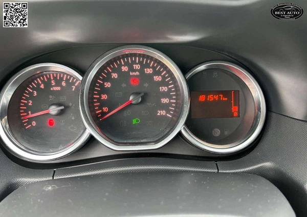 Dacia Duster cena 33900 przebieg: 181000, rok produkcji 2014 z Kielce małe 781